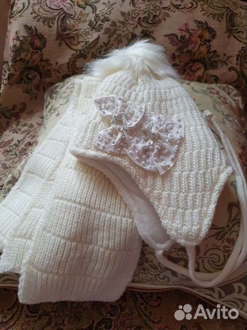Комплект шапка 40 - 44 размера и шарфик новые