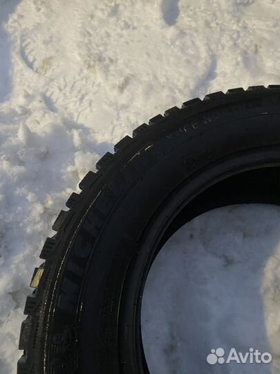 Michelin X-Ice North 4 195/65 R15