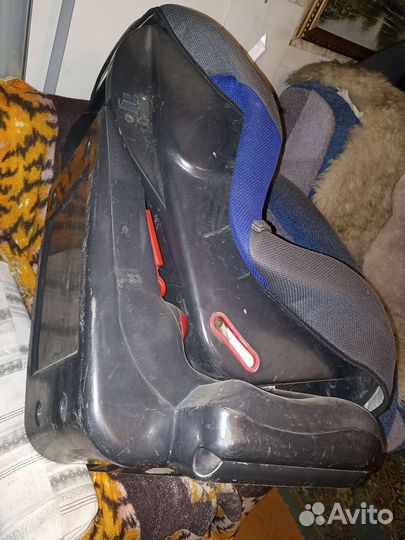 Детское автокресло