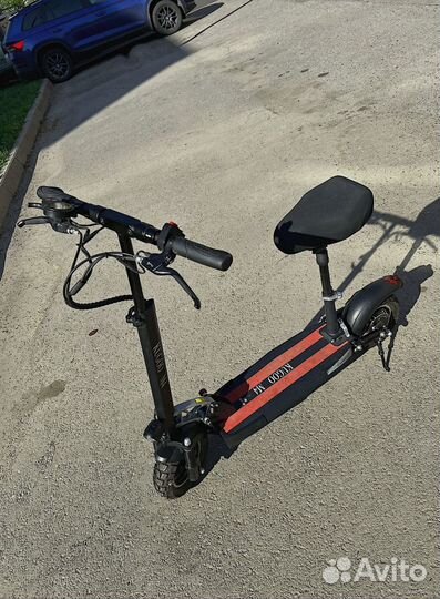 Электро самокат Kugoо M4 новый