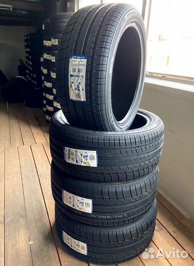 Triangle Sports TH201 245/40 R20 95Y