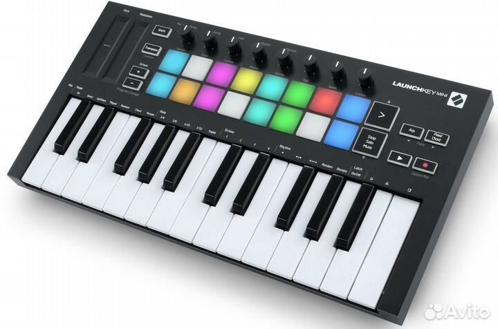 Novation LaunchKey Mini MK3 миди клавиатура