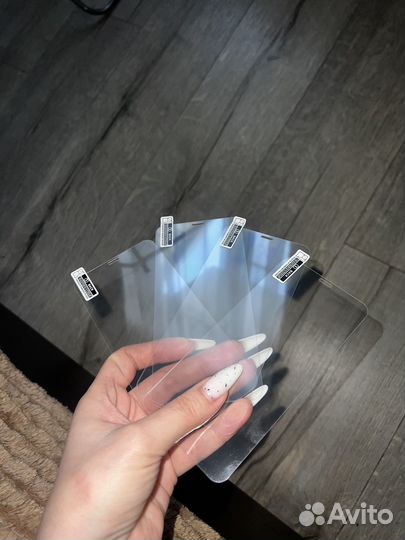 Стекло на iPhone 11