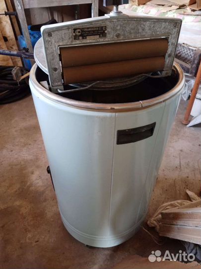 Стиральная машина волжанка