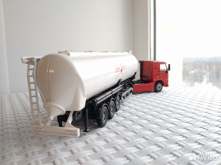 Volvo FH12 + полуприцеп (Joal, 1:50)