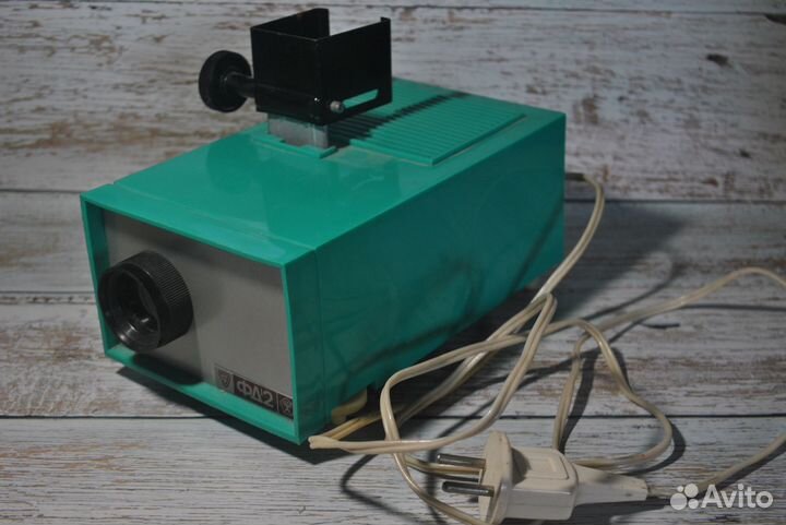 Диапроектор Фильмоскоп фд2 + 38 Диафильмов