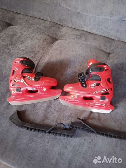 Коньки хоккейные, р 30-33