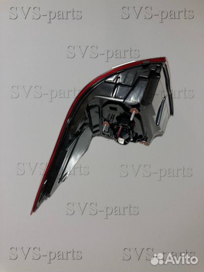 Фонарь правый Mercedes ML w166 a1669063201