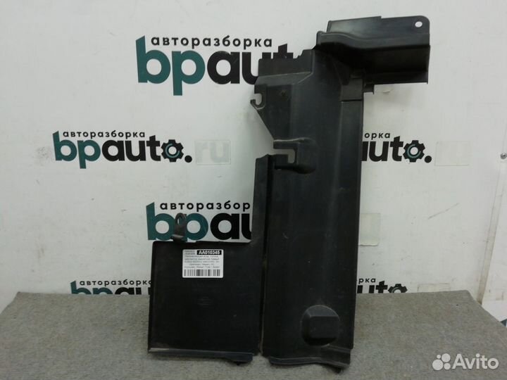 Направляющая возд потока дефлектор радиатора