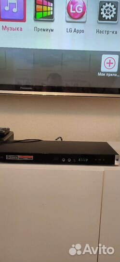 Плеер 3D Blu-ray/DVD с сетевыми функциями