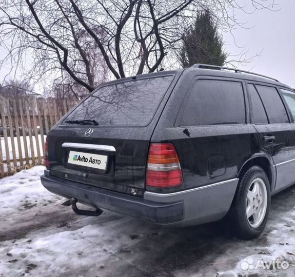 Крышка багажника в сборое универсал s124 w124