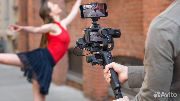 Видеомонтажёр (возможно без опыта)