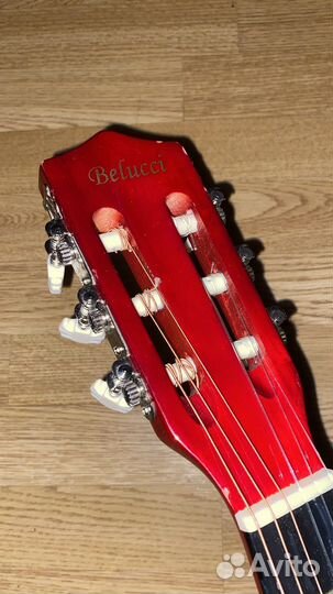 Гитара Belluci