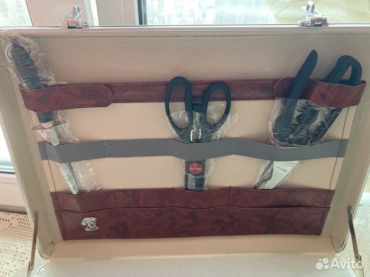 Набор ножей и вилок в кейсе Hoffburg