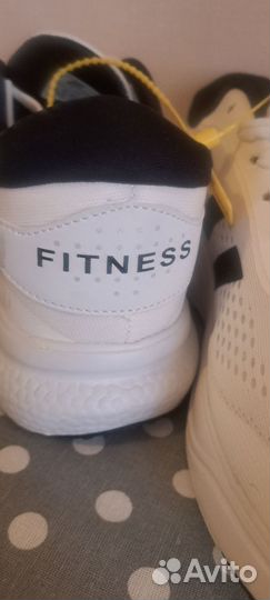 Кроссовки мужские на 42-43р