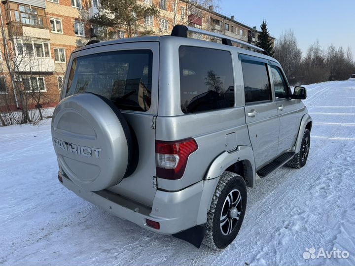 УАЗ Patriot 2.7 МТ, 2015, 168 000 км