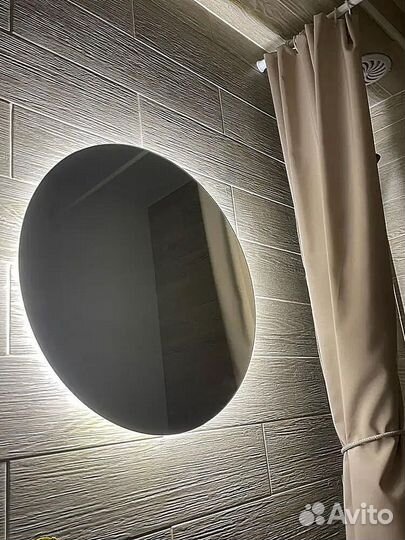 Зеркало настенное в ванную