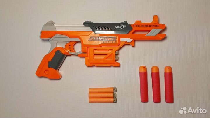 Бластер Nerf Accustrike + 3 стрелы mega