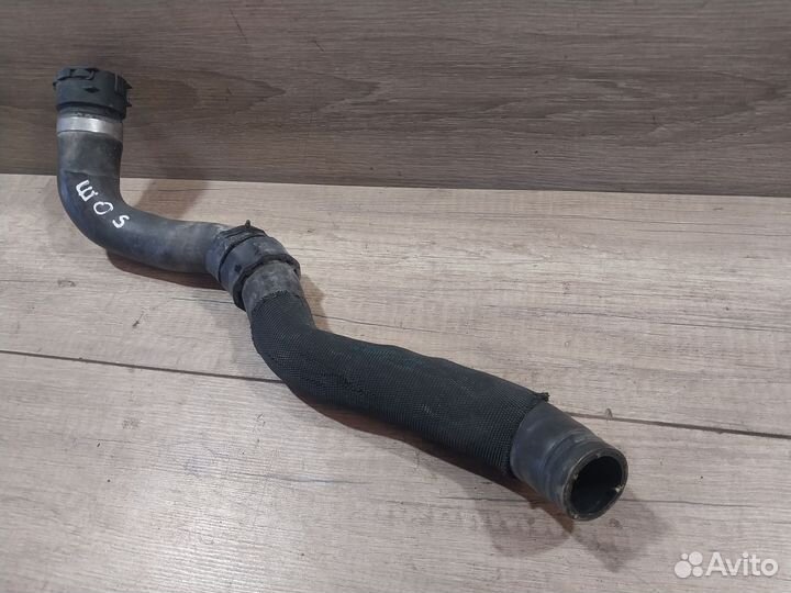 Патрубок охлаждения Skoda Octavia A5