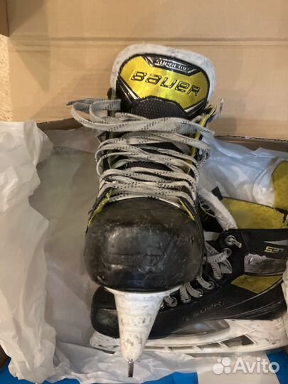 Хоккейные коньки bauer supreme s37