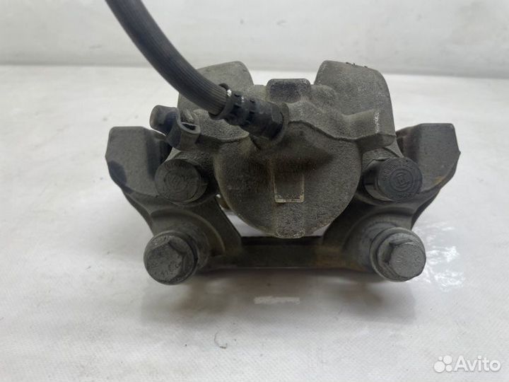 Суппорт передний правый Bmw 3-Series F30 2.0D 2014