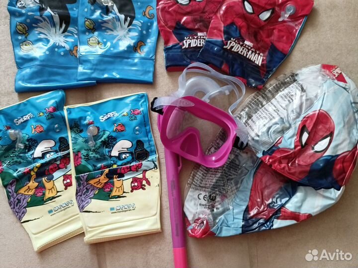 Нарукавники, маска с трубкой, матрац, круги, мяч