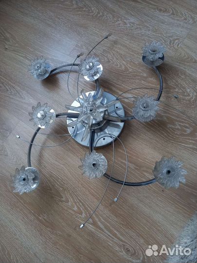 Люстра красивая