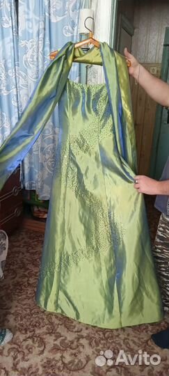 Платье на выпускной 44 46 р