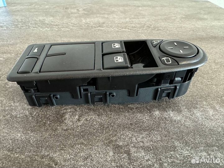 Модуль двери водителя на автомобиль datsun