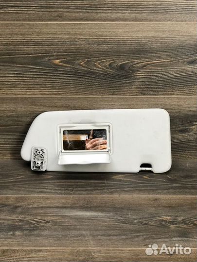 Солнцезащитный козырек передний правый Peugeot 308