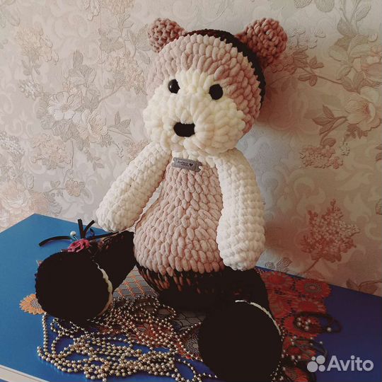 Мишка плюшевый