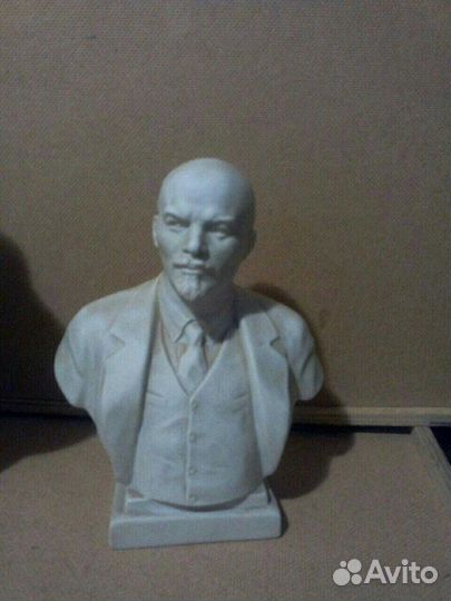 Бюст Ленина СССР