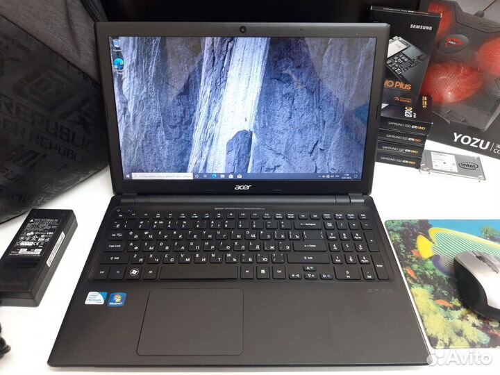 Тонкий Acer 15.6 C2D/4gb/intel HD