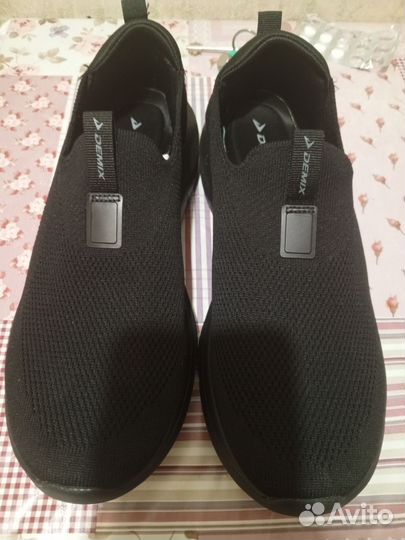 Кроссовки Demix Magus Slipon Knit