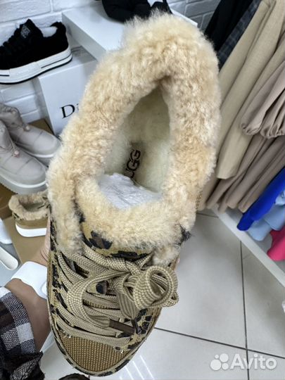 Кроссовки зимние UGG