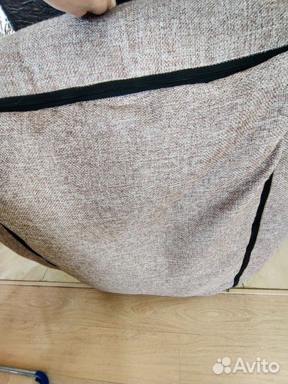 Лежак для кошек и собак средних и крупных пород