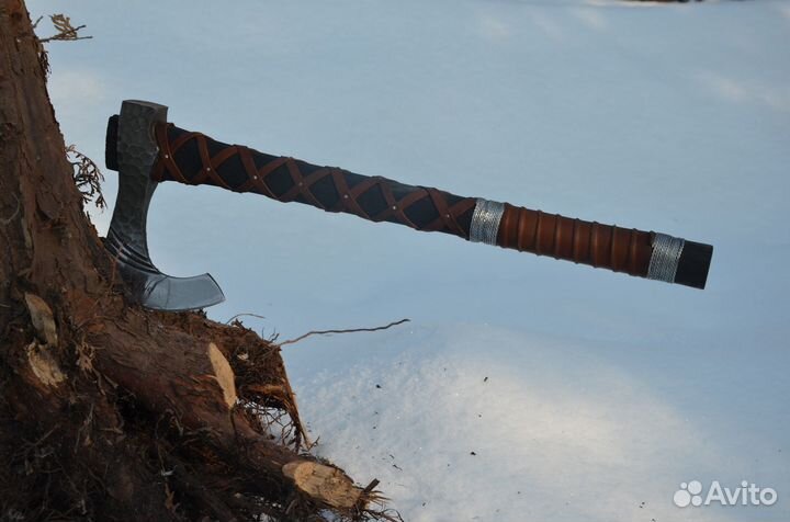 Топор Black Форинг