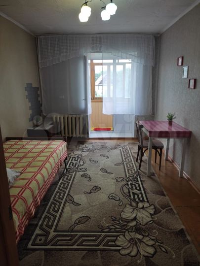Комната 13 м² в 1-к., 4/5 эт.