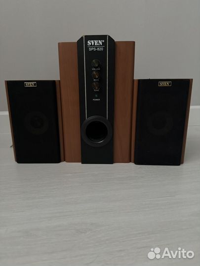 Акустическая система 2.1 sven sps-820