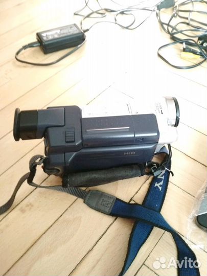 Видеокамера sony Handycam Vision