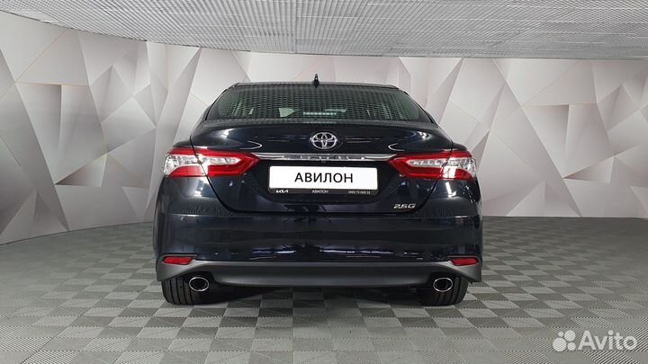 Toyota Camry 2.5 AT, 2022