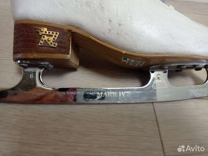 Коньки Risport р-р 205