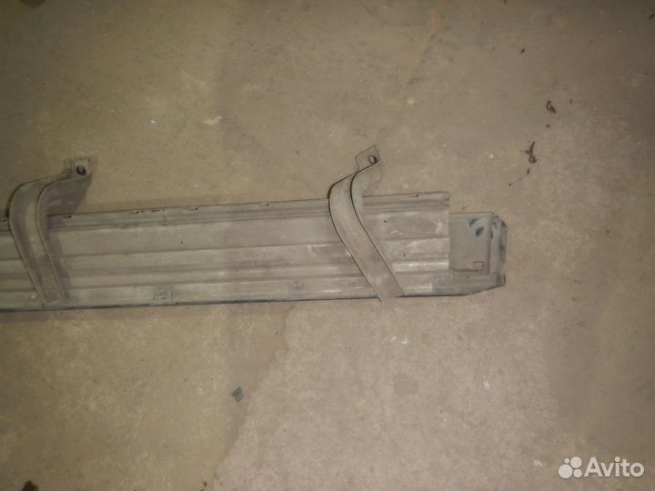 Подножка правая Mitsubishi Pajero Sport 3