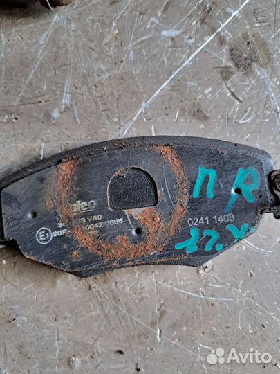 Колодки тормозные передние Ягуар x-type