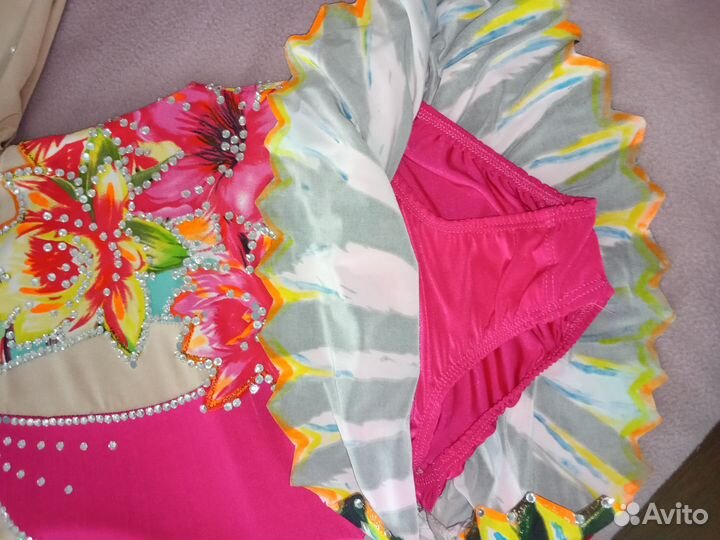 Костюм для художественной гимнастики