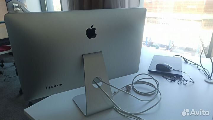 Apple Thunderbolt Display 27