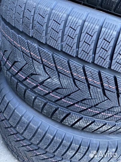Zmax Winterhawke II 275/40 R21 и 315/35 R21