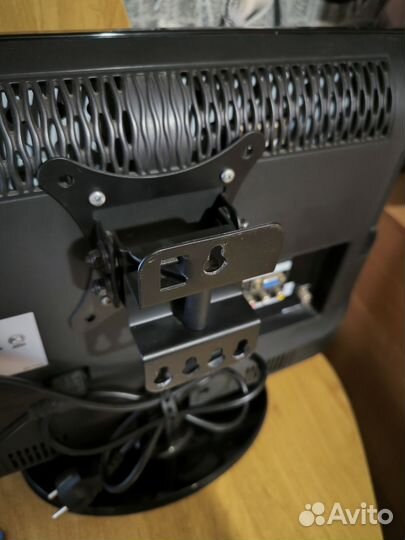 Кронштейн для телевизора