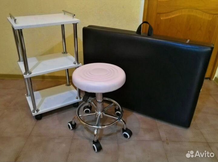 Массажный стол