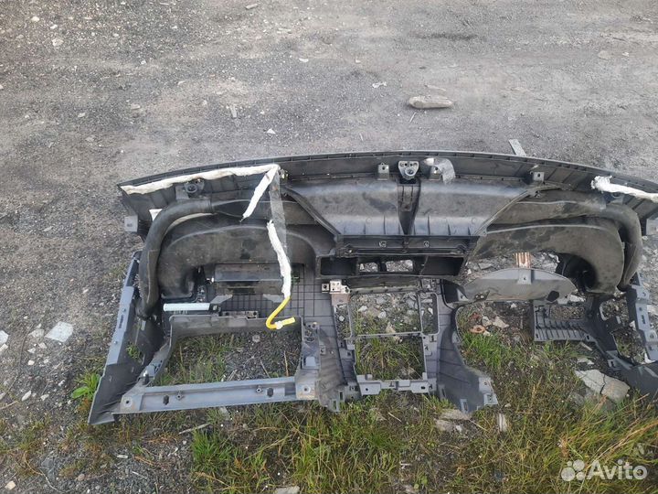 Торпедо Hyundai Tucson 2004-2008